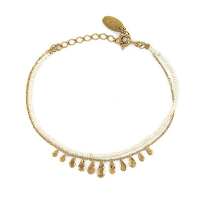 Bracelet créateur de bijoux fantaisie Stalactite Paris. Le bracelet Eve Pearl est en plaqué or est en vermeil (argent plaqué or) et perles d'eau douce